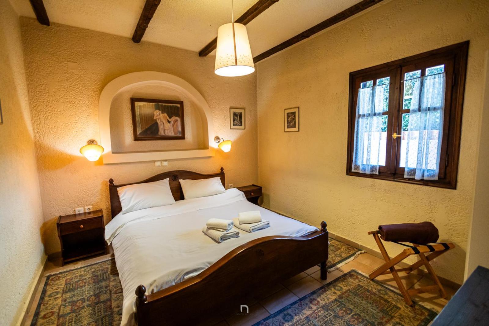 Fanaras Hotel 卡拉维塔 外观 照片